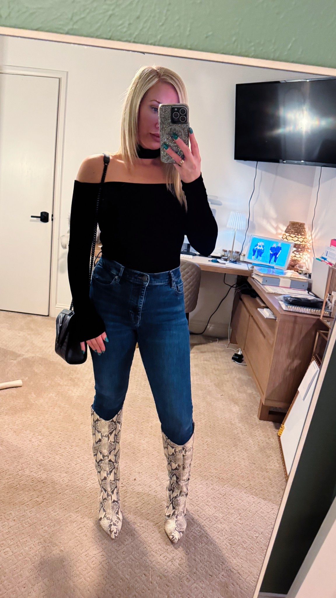 AThe perfect date night fit 💃❤️‍🔥🔥

#LTKSeasonal #LTKFindsUnder100