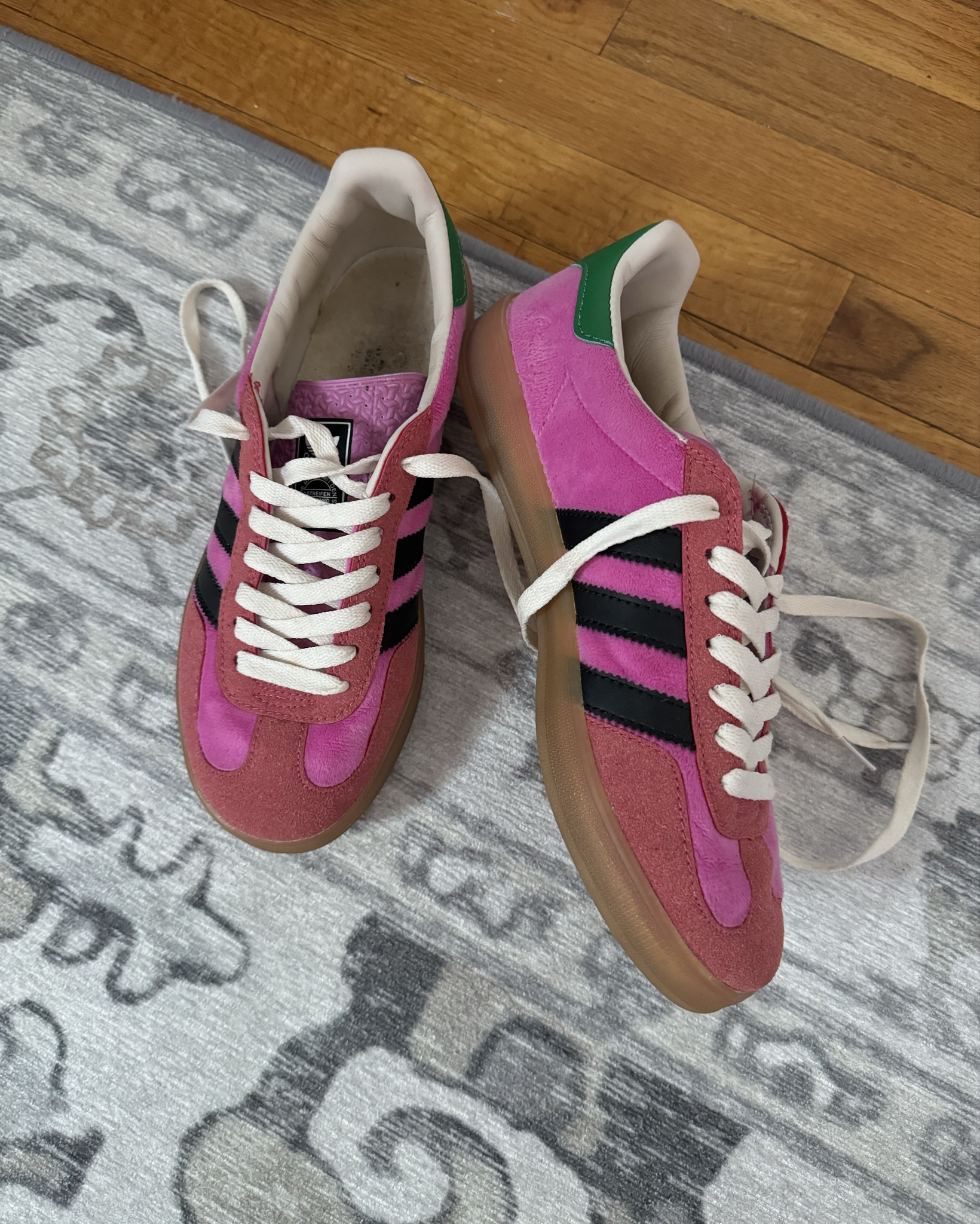 Dhgate find | Gucci x adidas gazelle | adidas gazelle 

#LTKShoeCrush #LTKStyleTip #LTKBacktoSchool