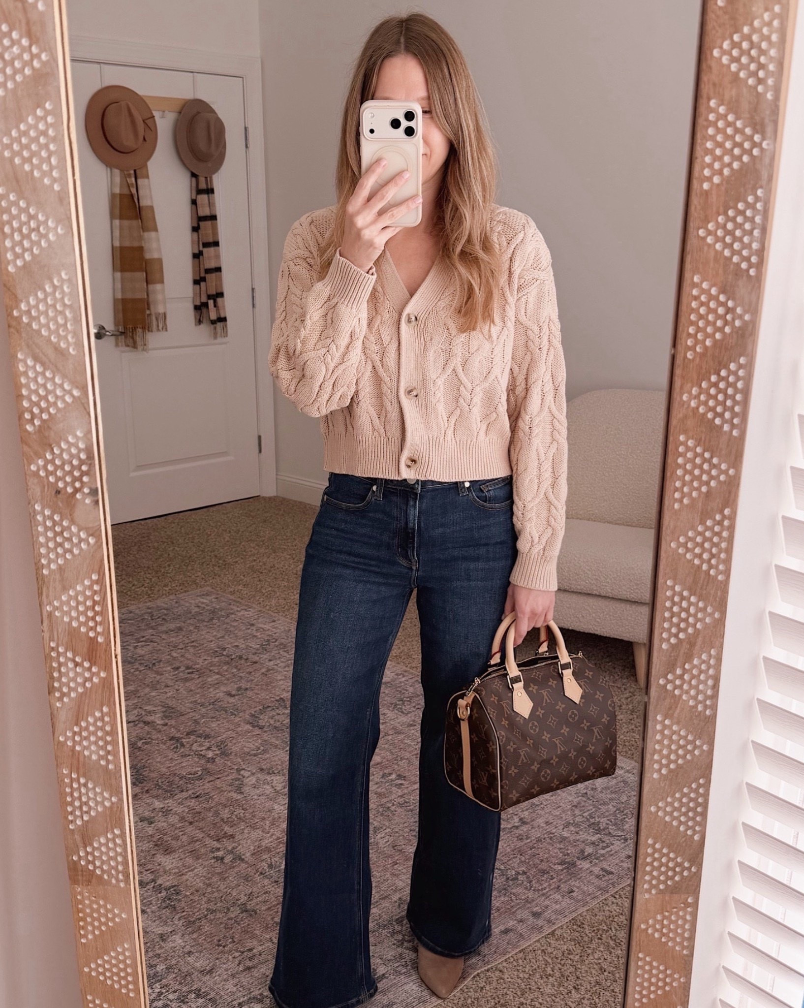 Wearing XS in the cardigan. It’s so soft!!

#LTKSeasonal #LTKSaleAlert #LTKOver40