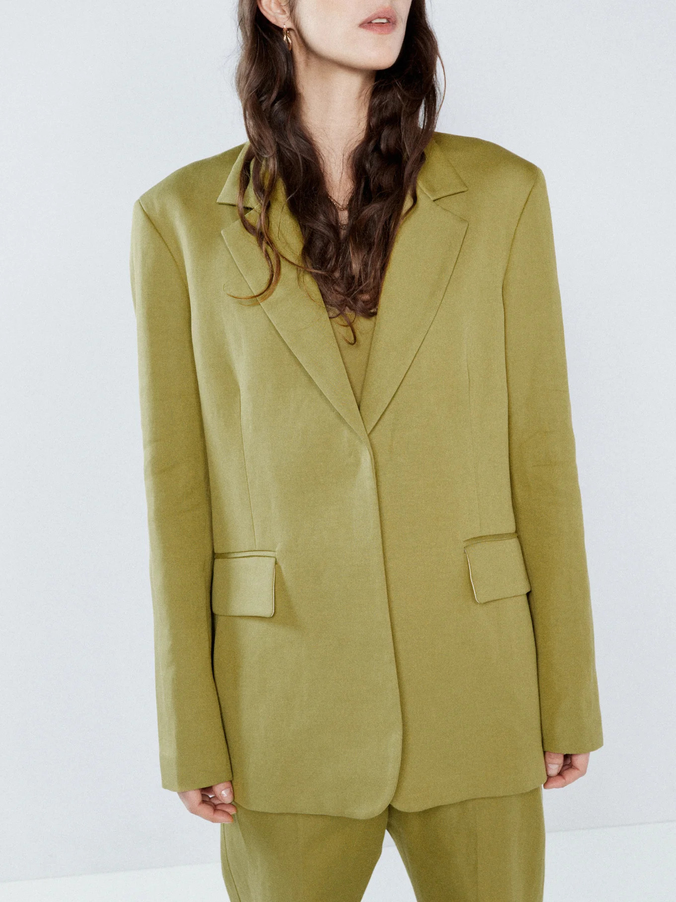 Relaxed ramie and cotton-blend suit jacket | Raey | Matches (UK)