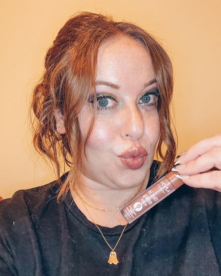 The perfect nude gloss I’ve been living in all fall - perfect for holiday parties!
(I’m using shade Chocolate Shake)

#LTKbeauty #LTKHoliday #LTKparties
