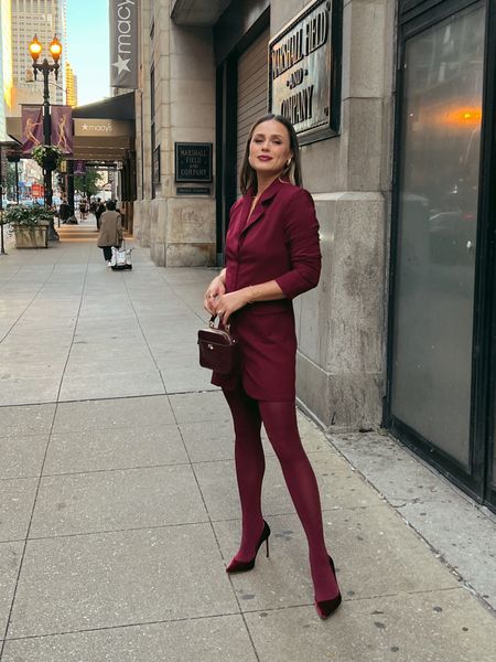 A whole outfit in bordeaux while in Chicago! 

Fall outfit // Macys // kolhs // tights // Jimmy Choo 

#LTKstyletip #LTKtravel #LTKshoecrush
