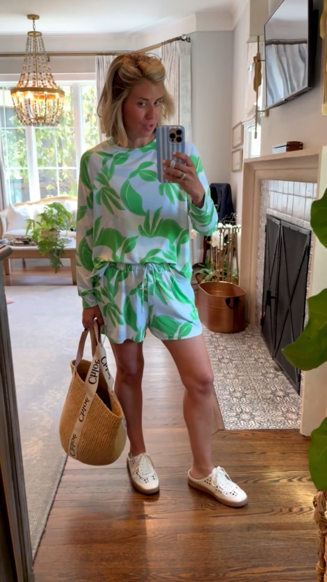Memorial Day Weekend (5/22-5/25)
Save 25% SITEWIDE. A rare sitewide sale (includes PJS!)
*Use code USA25 to save.

#LTKSeasonal #LTKOver40 #LTKSaleAlert