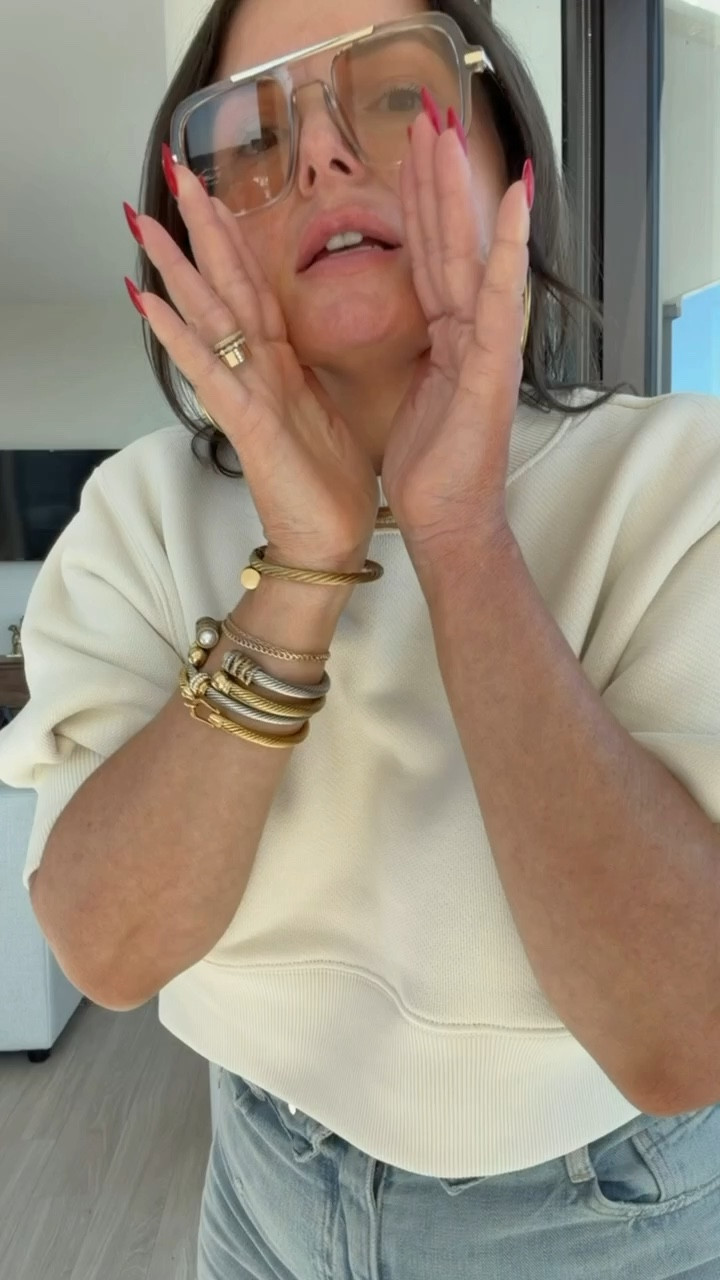 Crop top
Jeans
Zara

#LTKSeasonal #LTKootd #LTKActive