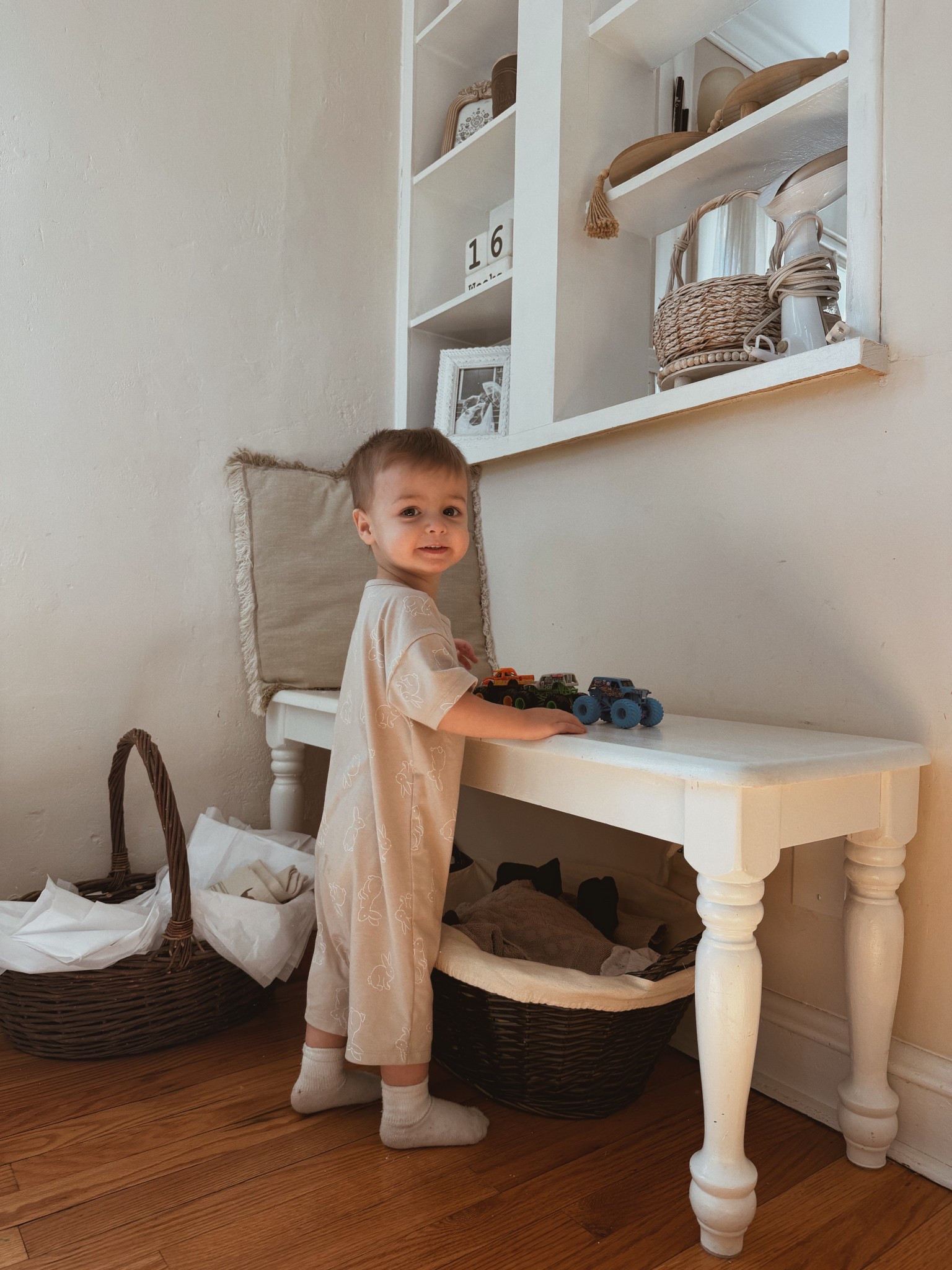 levi’s cute new $5 bubble romper from Target! so cute with the Easter bunnies🐰

#LTKBaby #LTKmomlife #LTKKids