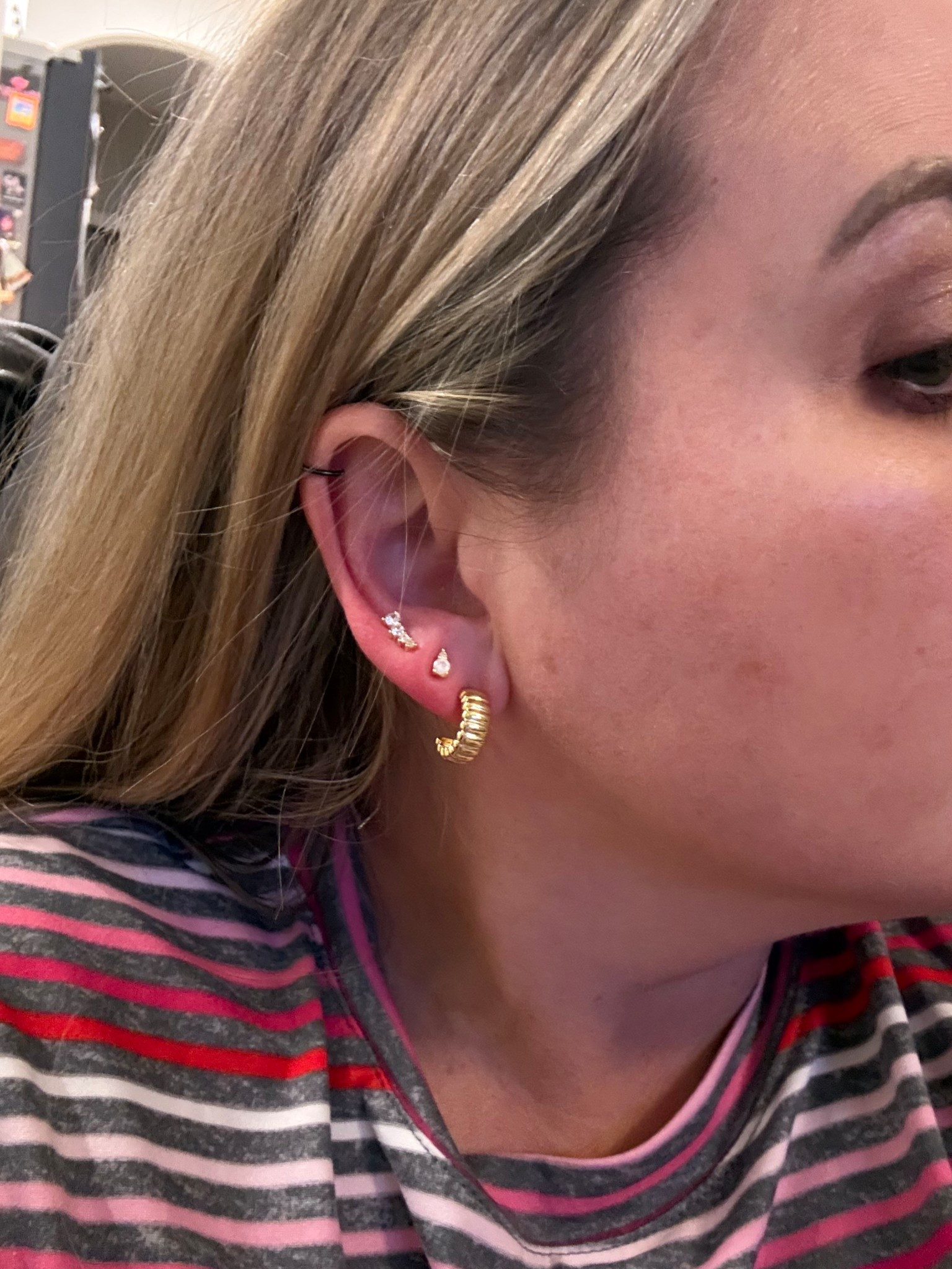 New earrings I got from target!

#LTKgrwm #LTKBeauty #LTKootd