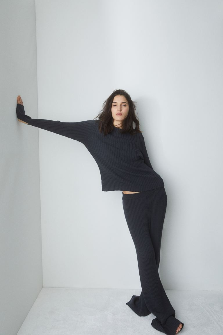 Pantalon évasé en maille côtelée | H&M (FR, IT, ES, PT, BE)