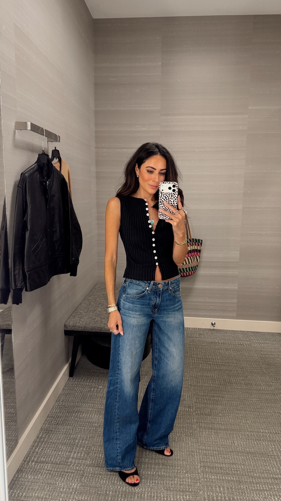 If you’re into the low rise trend, you’ll love these! I’d size up for a slouchier fit! 💛

#LTKSeasonal #LTKOver40