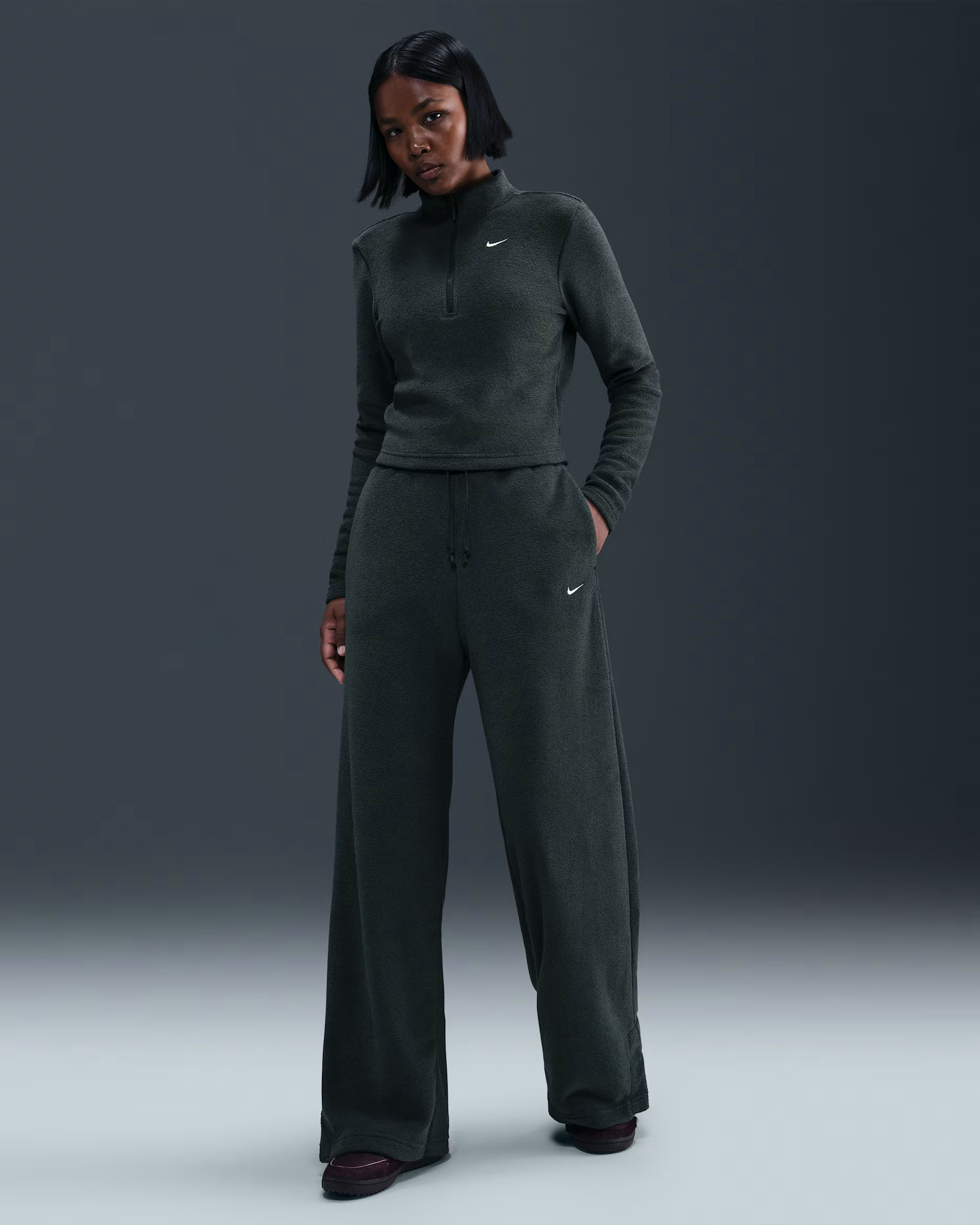 Nike Sportswear Phoenix Plush Women's High-Waisted Wide-Leg Cozy Fleece Pants | Nike (US)