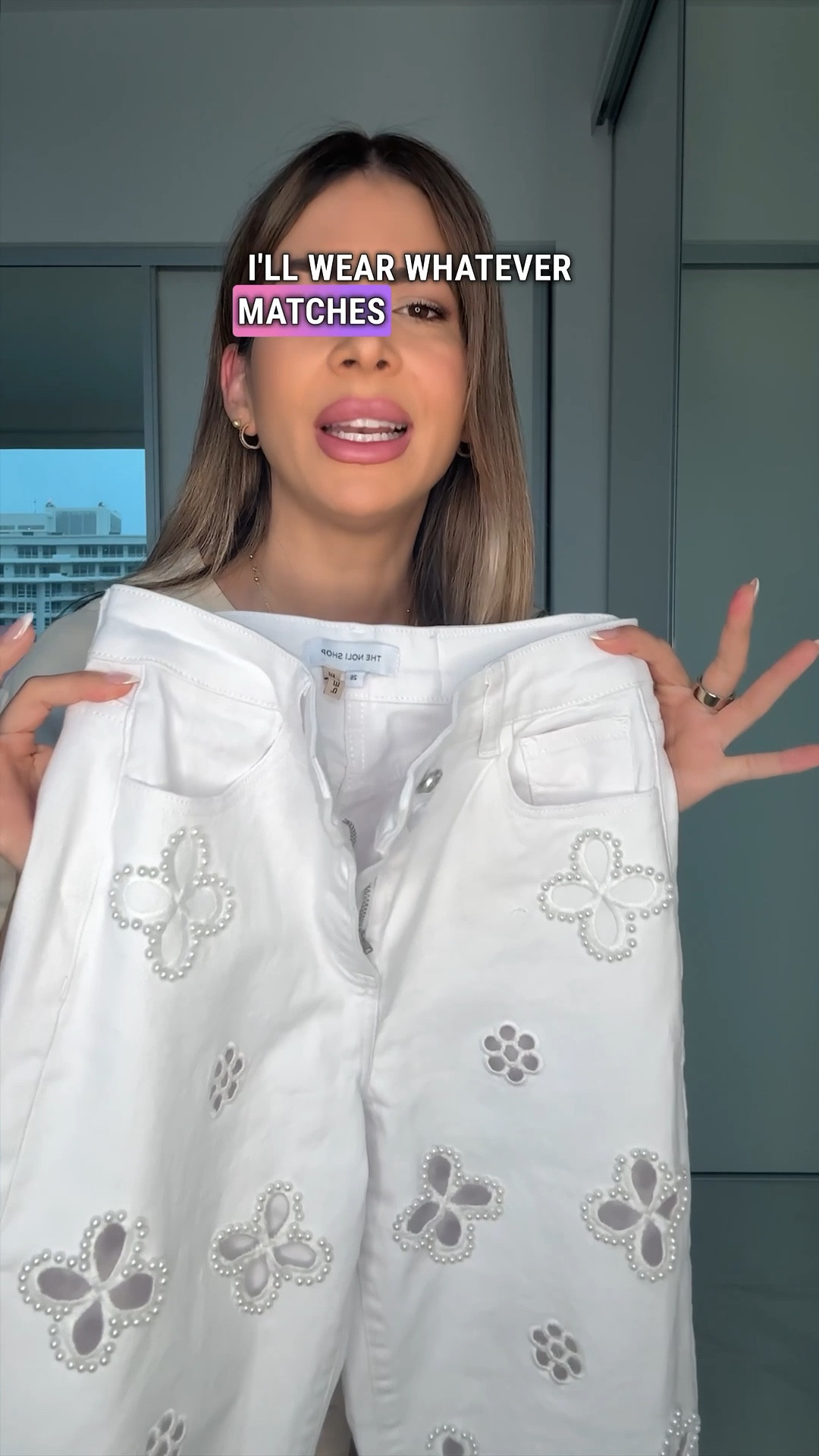 Obsessed with these pants and its pearls 🥹 

#LTKStyleTip #LTKSeasonal #LTKPetite