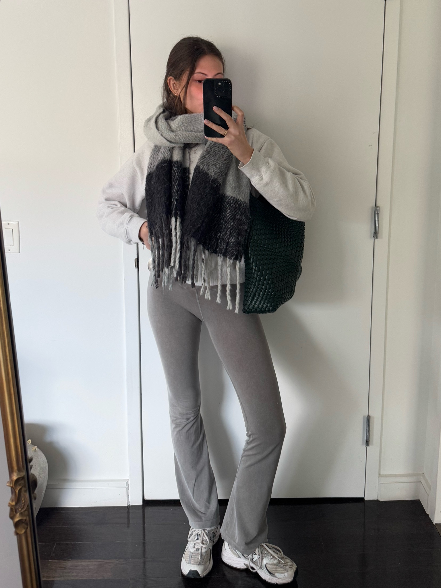 Cozy groufit for wfh 

Loungewear, athleisure, free people movement, aritzia, winter fashion, cozy outfits, yoga flare leggings

#LTKActive #LTKFindsUnder100
