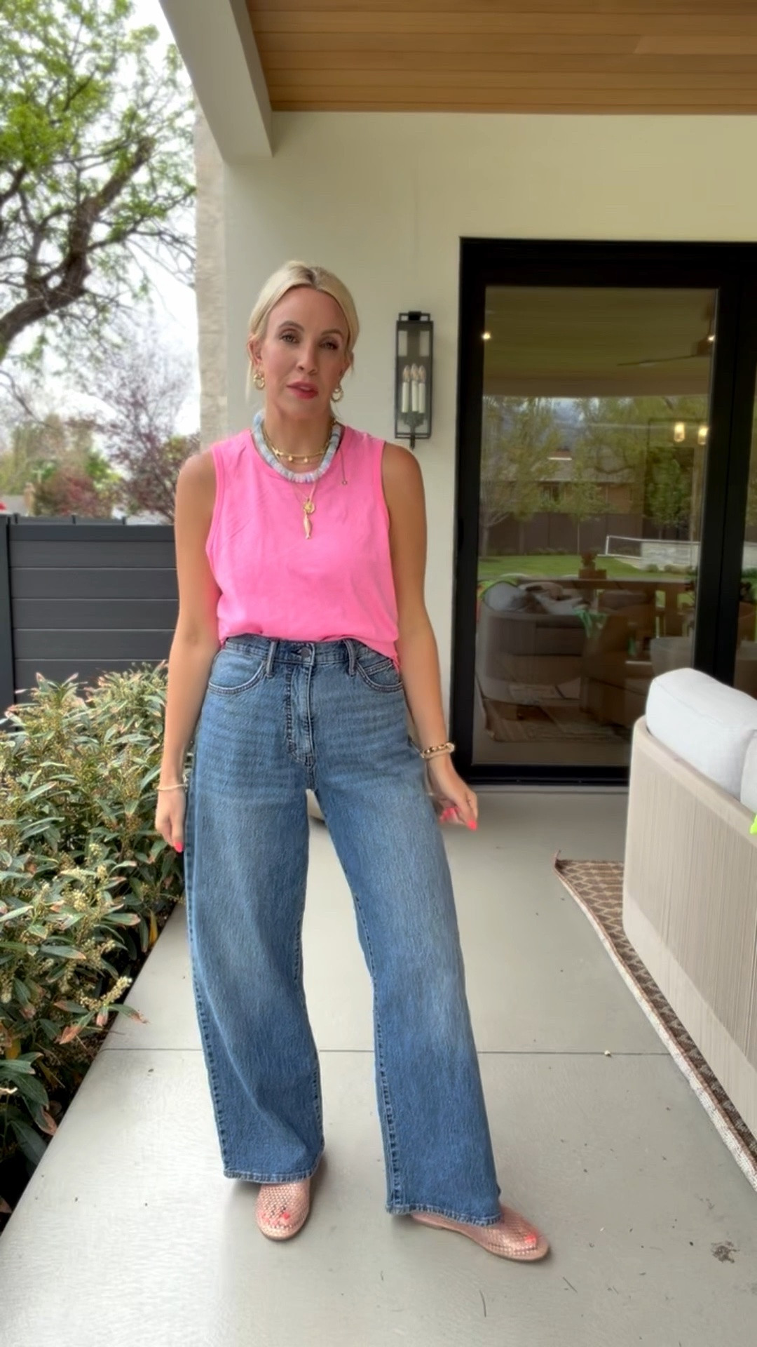 These jeans are new to Walmart and remind me so much of the viral Levi’s! I sized down to a size 2

#LTKootd #LTKmomlife #LTKgrwm