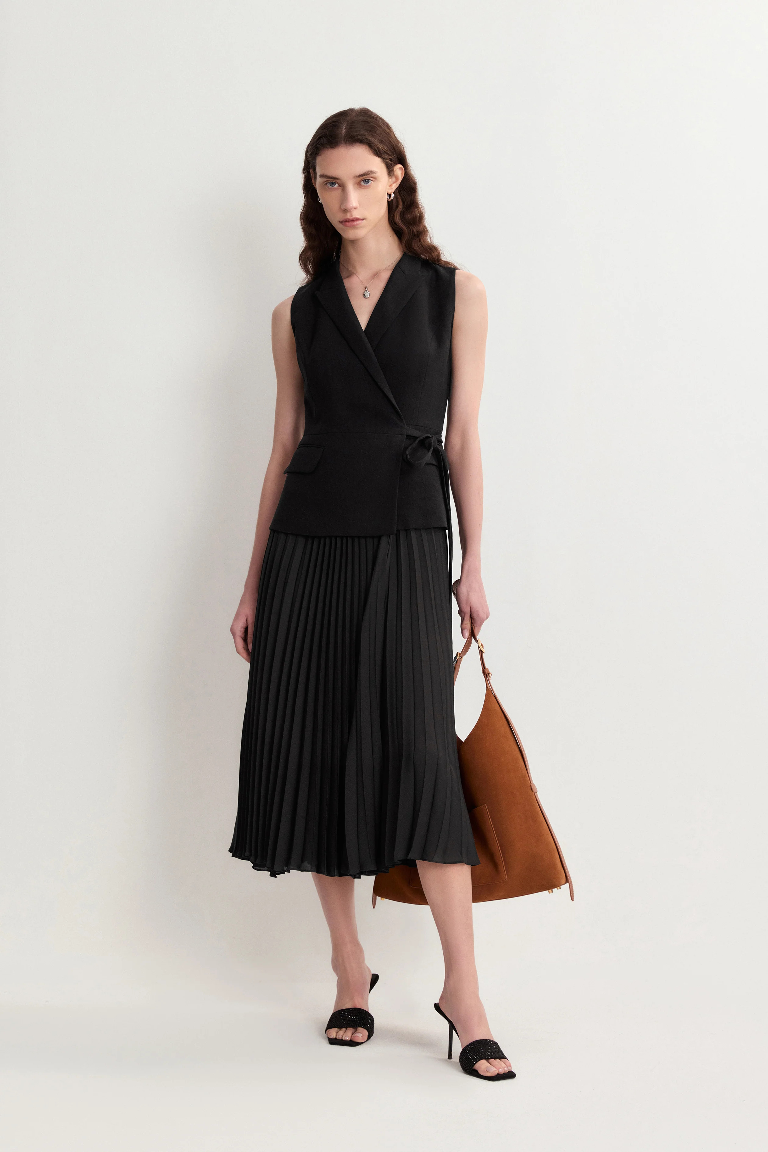 Sherry Sleeveless Pleated Dress | Fabrique