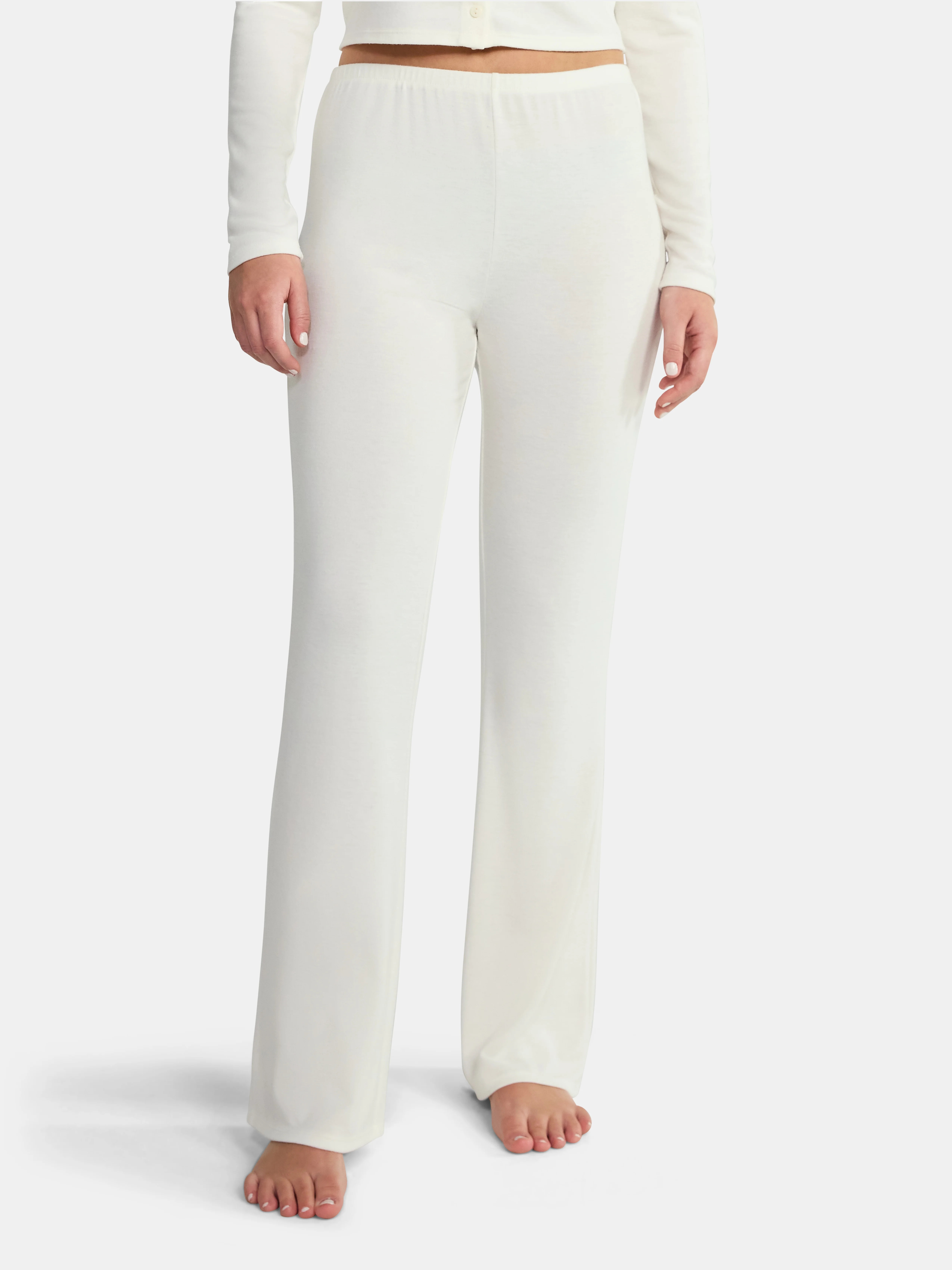No Boundaries Sleep Flare Pants, 31'' Inseam, Women's | Walmart (US)