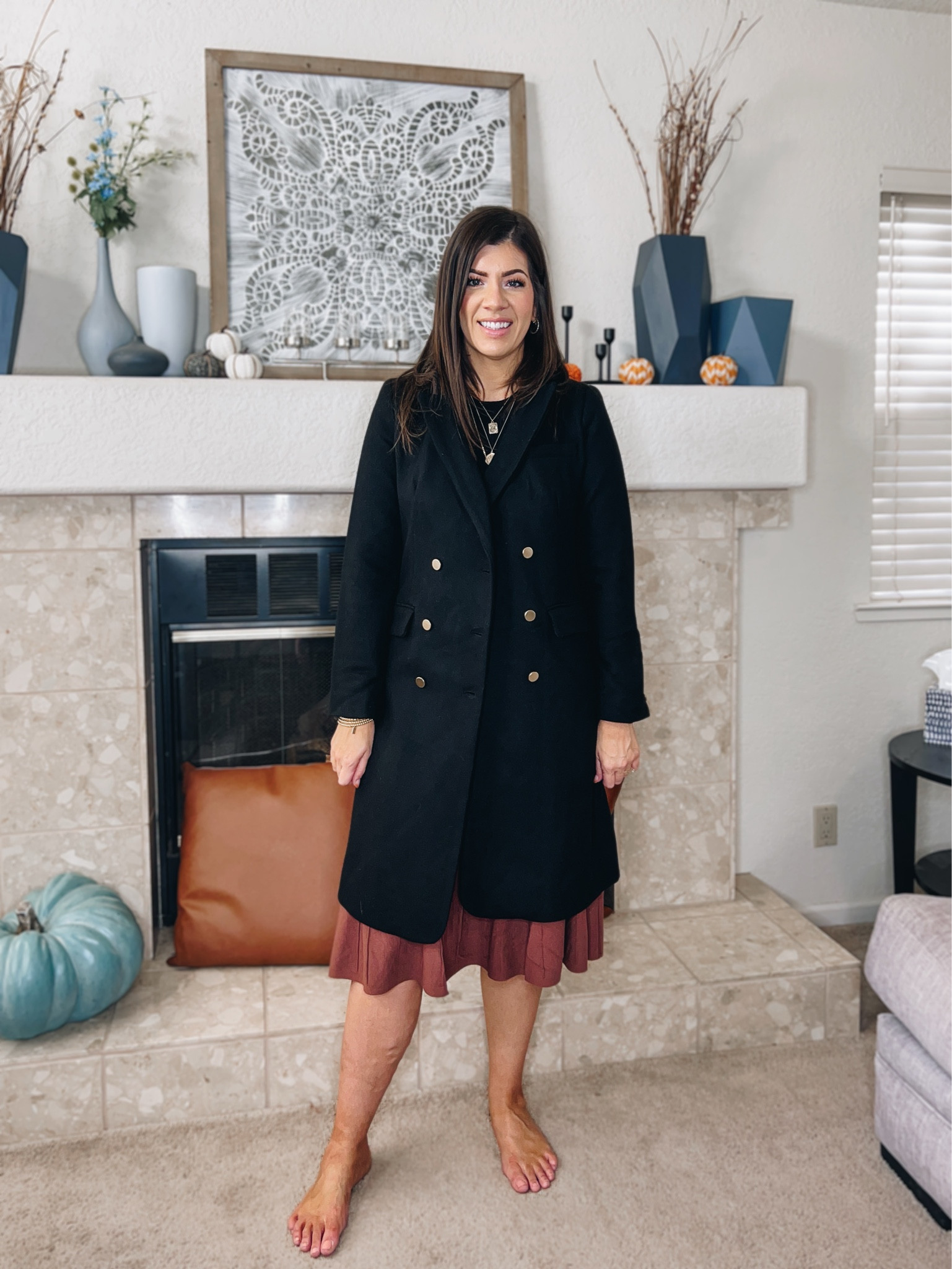 Double breasted coat-medium (size up if in between)


#LTKcurves #LTKunder100 #LTKworkwear