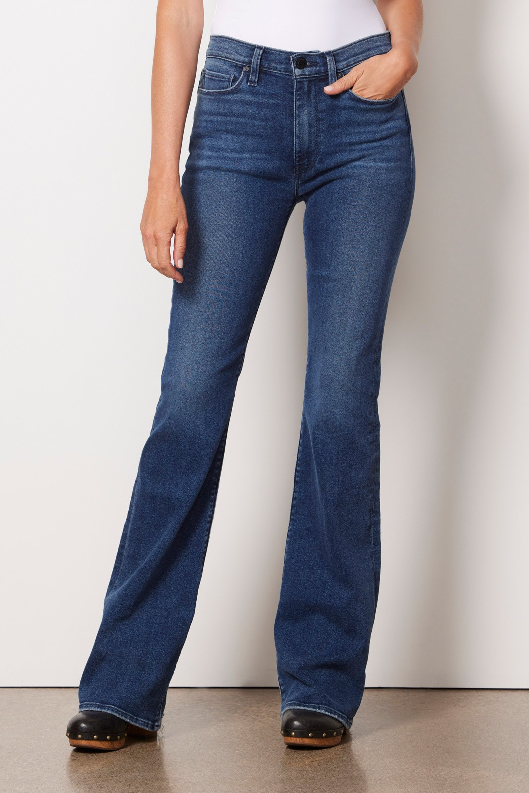HUDSON Barbara High Rise Bootcut Jean | EVEREVE | Evereve