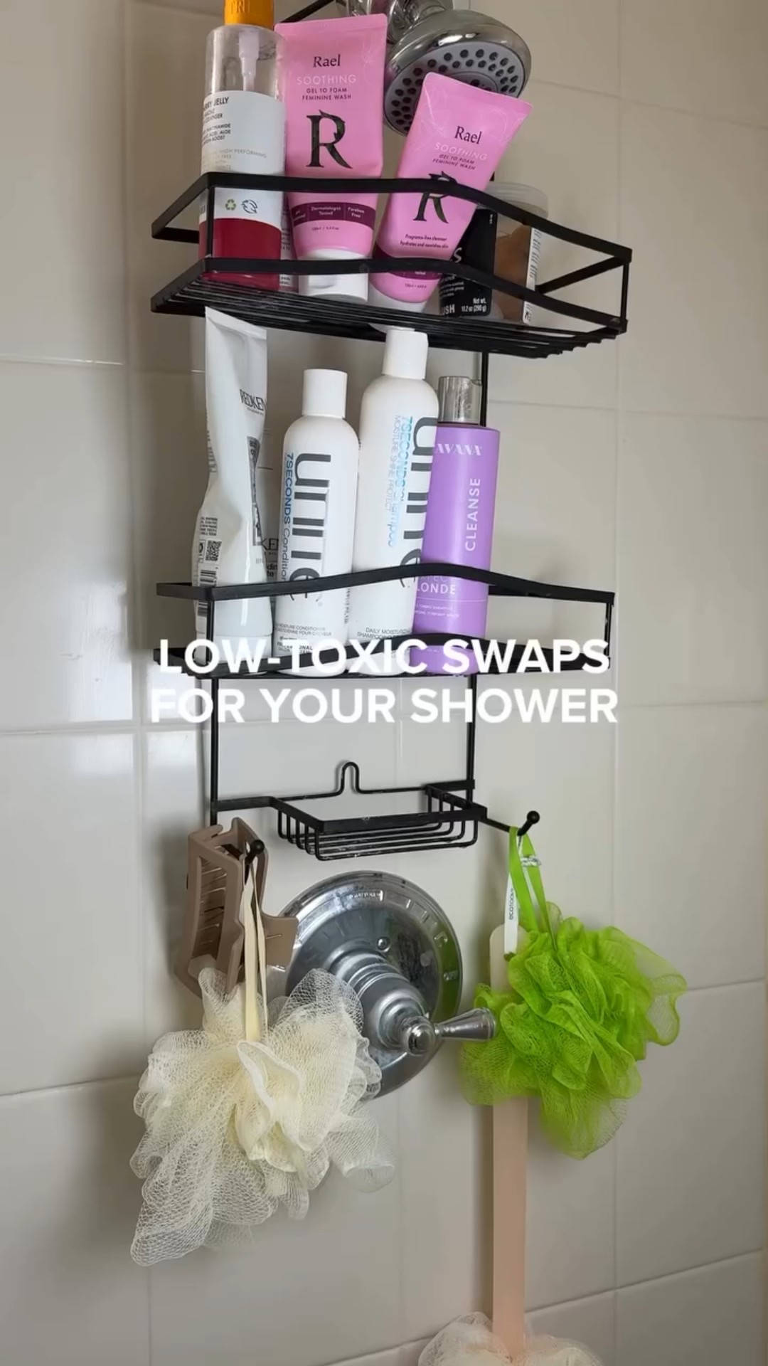 I was in complete nesting mode right before giving birth and with that meant making sure I switched my shower over to all low-toxic and non toxic products. All the products linked in my bio and listed below. 

@get_rael 
@trulybeauty 
@lushcosmetics 
@oseamalibu 
@rahuabeauty 
@innersenseorganicbeauty 
@myceremonia 

@oseamalibu use code exleah10
#oseapartner