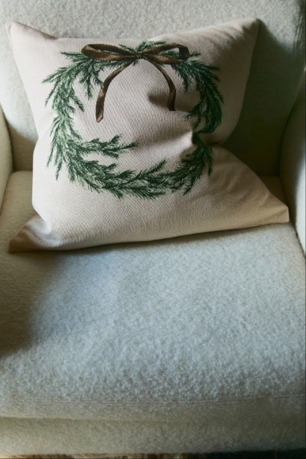 Funda de cojín navideña. Pillow case for Christmas.

#LTKGiftGuide #LTKHome