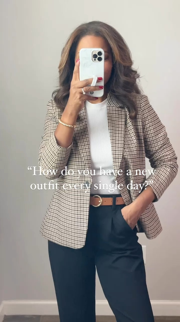 This blazer might be out of stock but I’ve linked similar ones that you can still use for these outfits! Wearing a small in every thing  

#LTKFindsUnder50 #LTKFindsUnder100 #LTKStyleTip