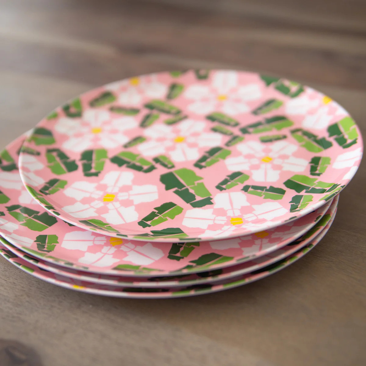 Mississippi Magnolias Melamine Dinner Plates | Honey + Hank
