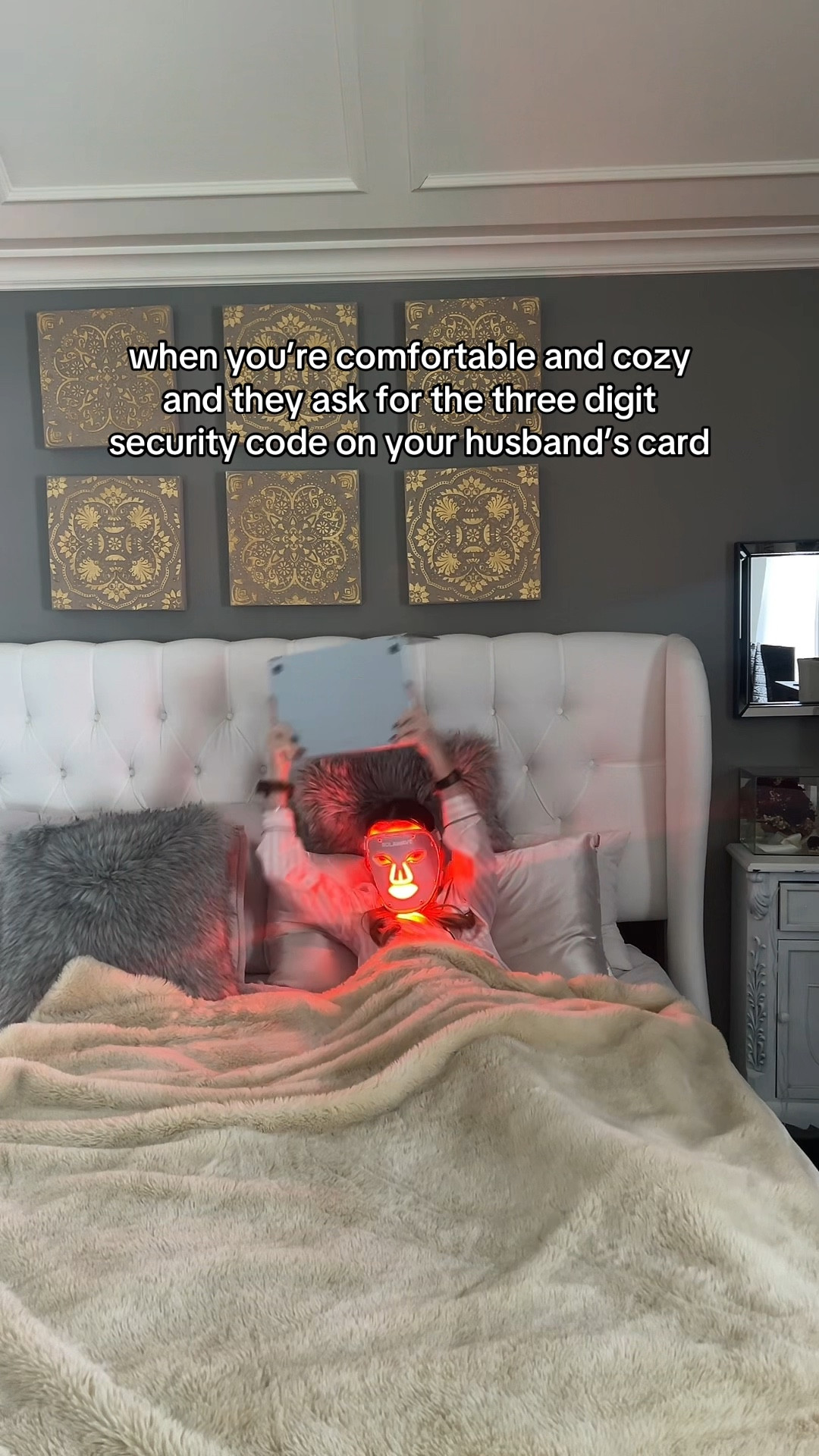 but at least my fav red light mask is on BOGO today!!

#LTKSaleAlert #LTKgrwm #LTKCyberWeek