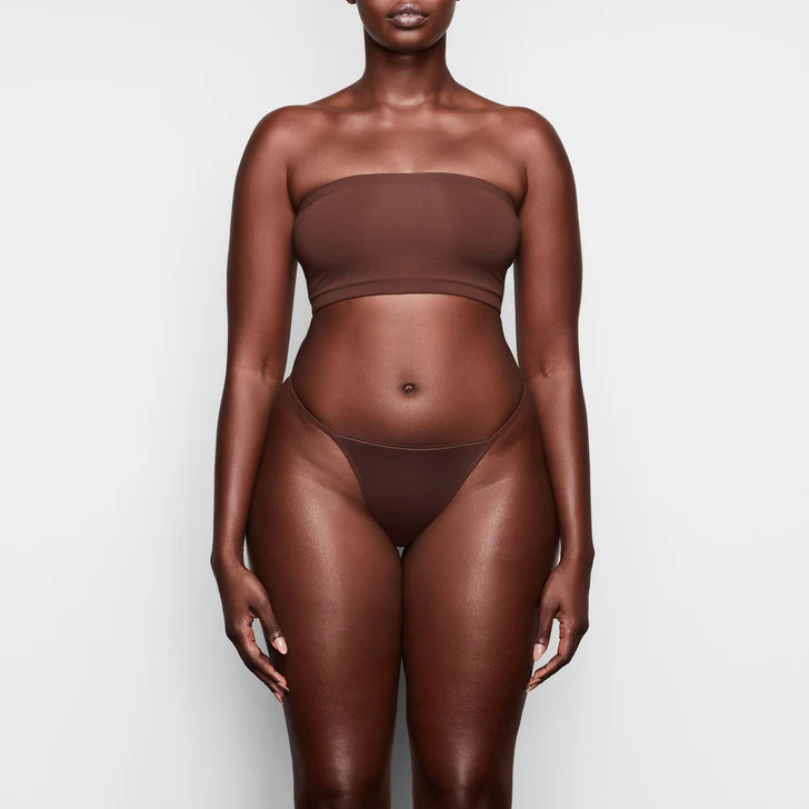 FITS EVERYBODY BANDEAU BRA | MYKONOS | SKIMS (US)