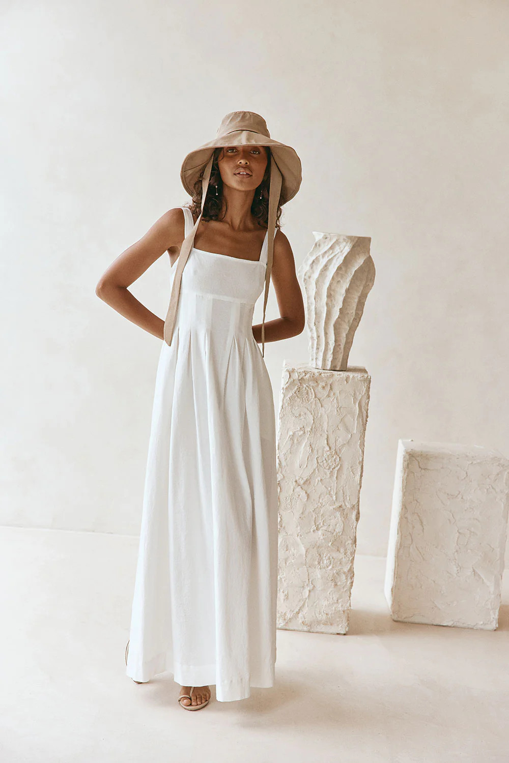 White Cotton Pintuck Maxi Flores Dress | Sabo Skirt US