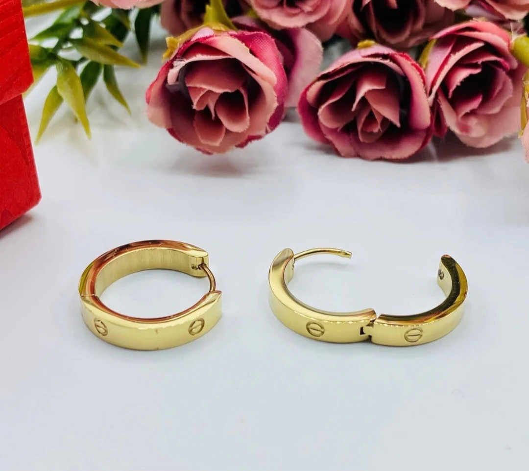 Gold Track Hoop Earrings | Sexy Modest