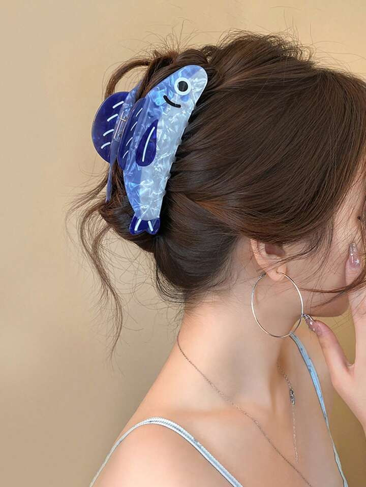 1pc Solid Color Animal Bohemian Style Cute Acrylic Creative Sardine Hairclip, Adorable Ocean Creature Hair Clip, Hair Claw Headdress Suitable For Everyday, Vacation, All Seasons | SHEIN