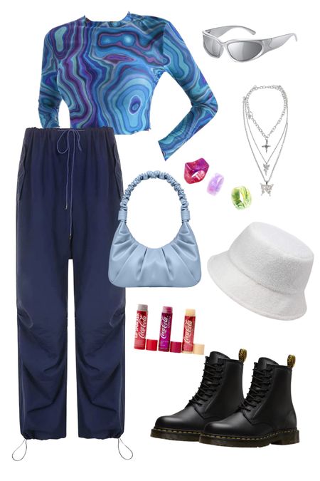 the lip smackers makes this fit

Y2K inspired 😎 #y2k 
Amazon finds 

#LTKU #LTKstyletip #LTKFind