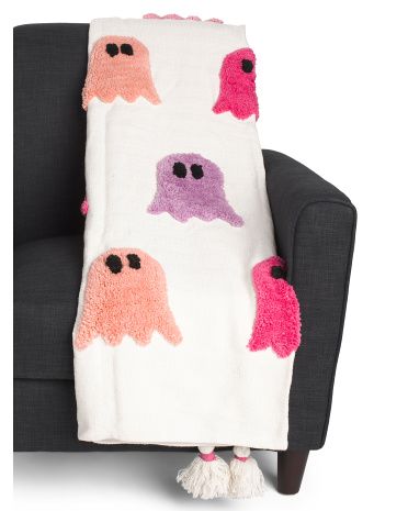 Oversized Hand Woven Tufted Ghost Throw | Marshalls