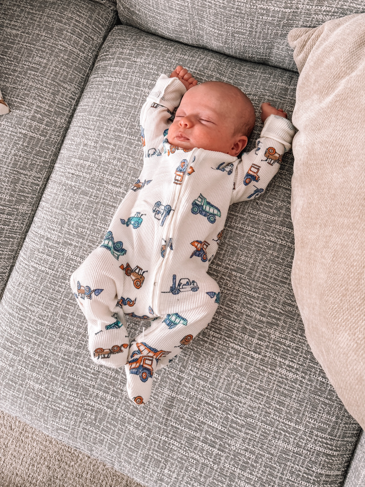 How cute is this little truck onesie?! 

Baby boy clothes 
Baby boy outfit 


#LTKBump #LTKFamily #LTKBaby