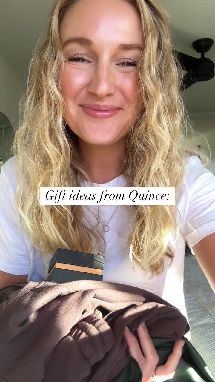 This is a Quince household ✨ sharing a few gift ideas today! Quince is my go to for high quality basics that don’t break the bank. 



Something cozy: SuperSoft Sweatpants and Crewneck
Something Silky: Washable Silk Cami and Maxi Skirt 
Something 14K gold: 14K gold Small Teardrop Earrings and 14k gold Pave Diamond Line Signet Ring