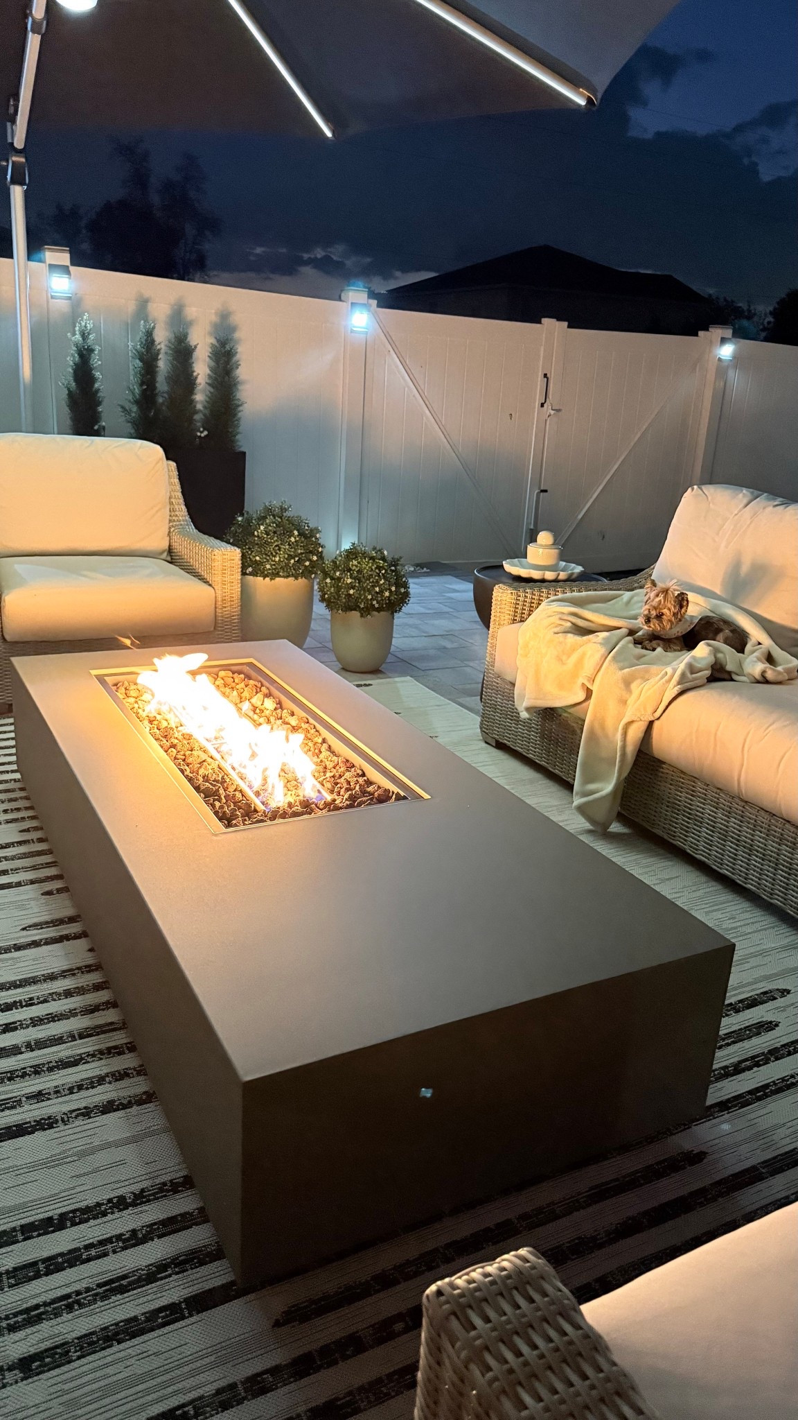 Aegean 75" Asymmetrical Rectangle Propane or Natural Gas Fire Pit Table


#LTKSaleAlert #LTKHome #LTKSeasonal