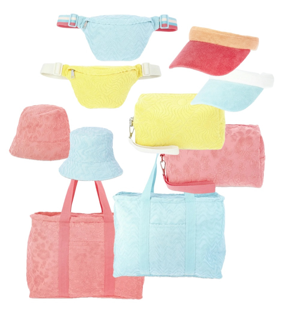 Spring Terry Cloth ☀️🧡🩵
… I love a little terry cloth! These cute embossed styles are a great price point and include a yellow sun print! Say no more! ☀️☀️☀️



#LTKFindsUnder50 #LTKActive #LTKSeasonal