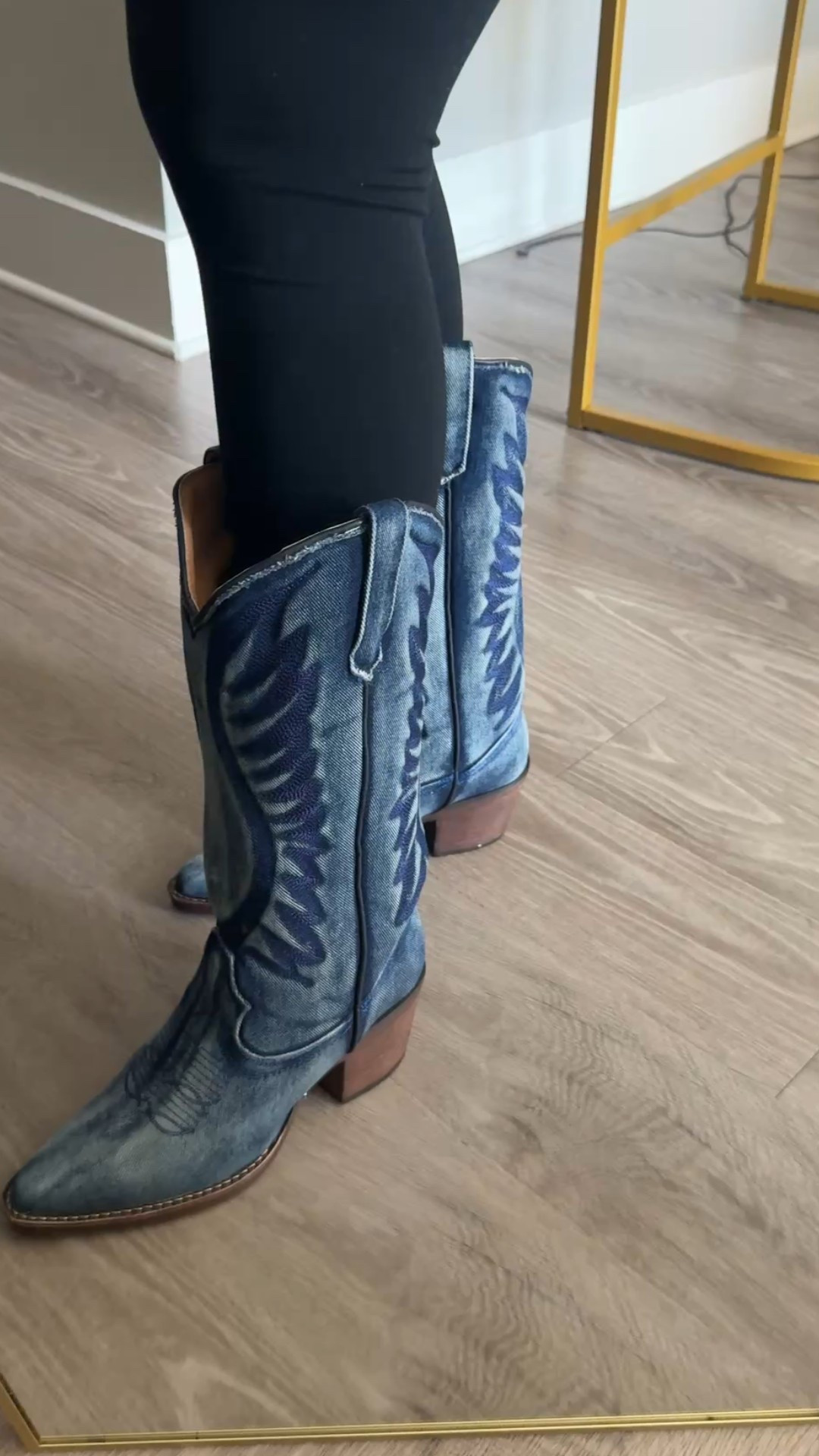 These Steve Madden cowboy boots are so cute and they’re also wide calf friendly! 🙌🏽 They’re cuter than I thought they would be!

#LTKPlusSize #LTKShoeCrush #LTKFindsUnder100