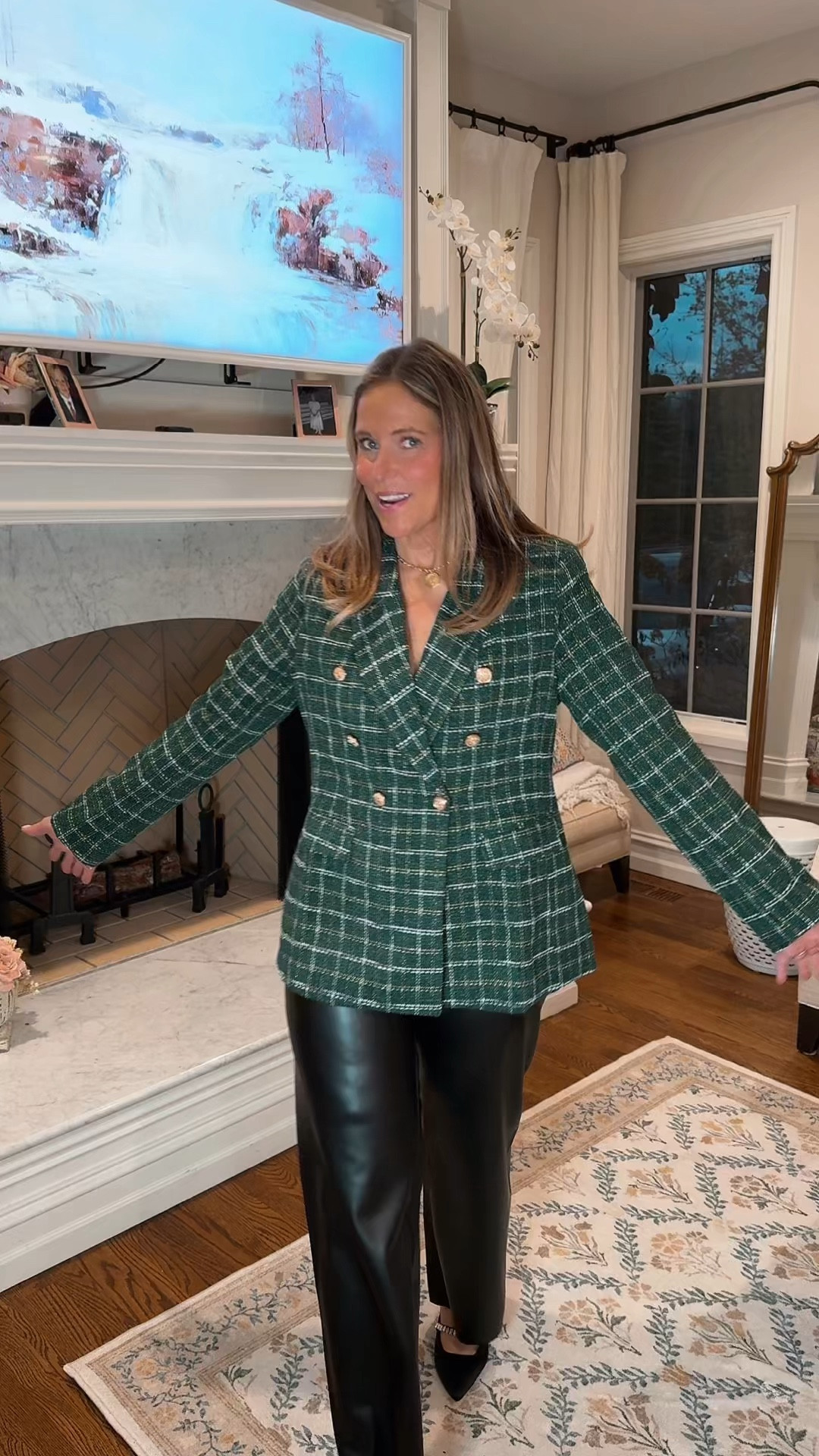 Adorable festive jacket!

#LTKHoliday #LTKMidsize #LTKOver40