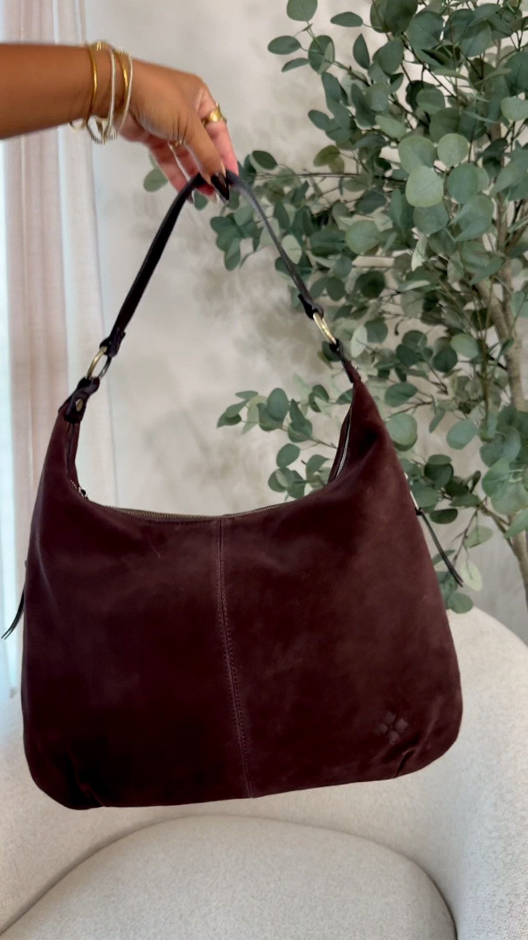 Can’t wait to style this gorgeous @patricianashdesigns bag for the fall. The chocolate brown color is everything. The exact bag is sold out in chocolate on their site, but available @macys tagged some other chocolate colored bags I love as well.

#LTKootd #LTKgrwm