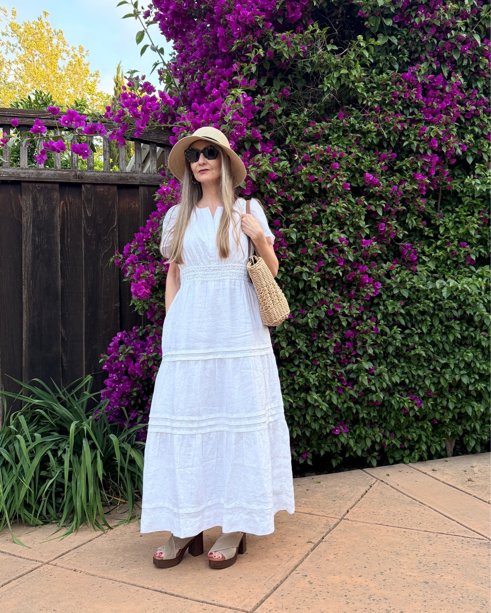 The perfect sweet spring dress … linen, airy & light … #maxidress #mididress #linendress #whitedress #summerdress

#LTKootd #LTKdayinmylife #LTKSeasonal