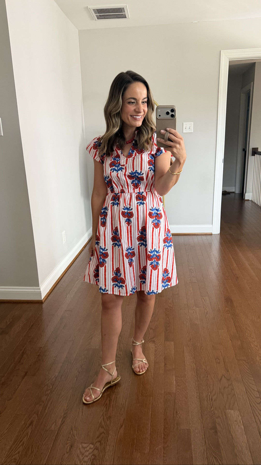 Such a cute dress for the 4th of July! 

Dress: 00 - standard sizing

#LTKPetite