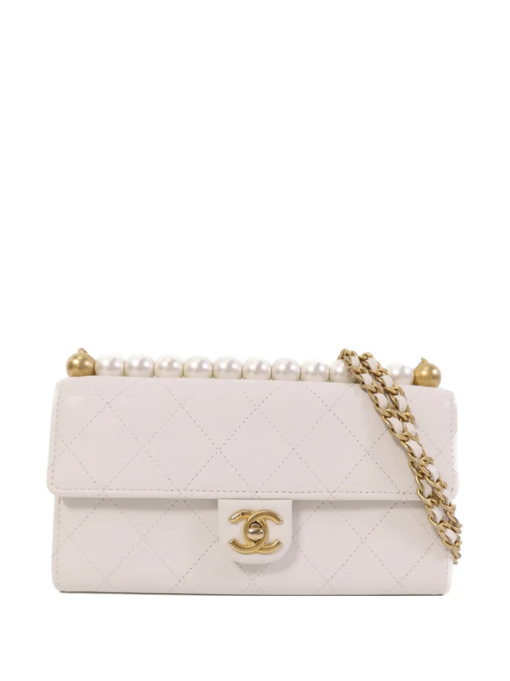 CHANEL Pre-Owned turn-lock-fastening shoulder bag - White | Farfetch Global