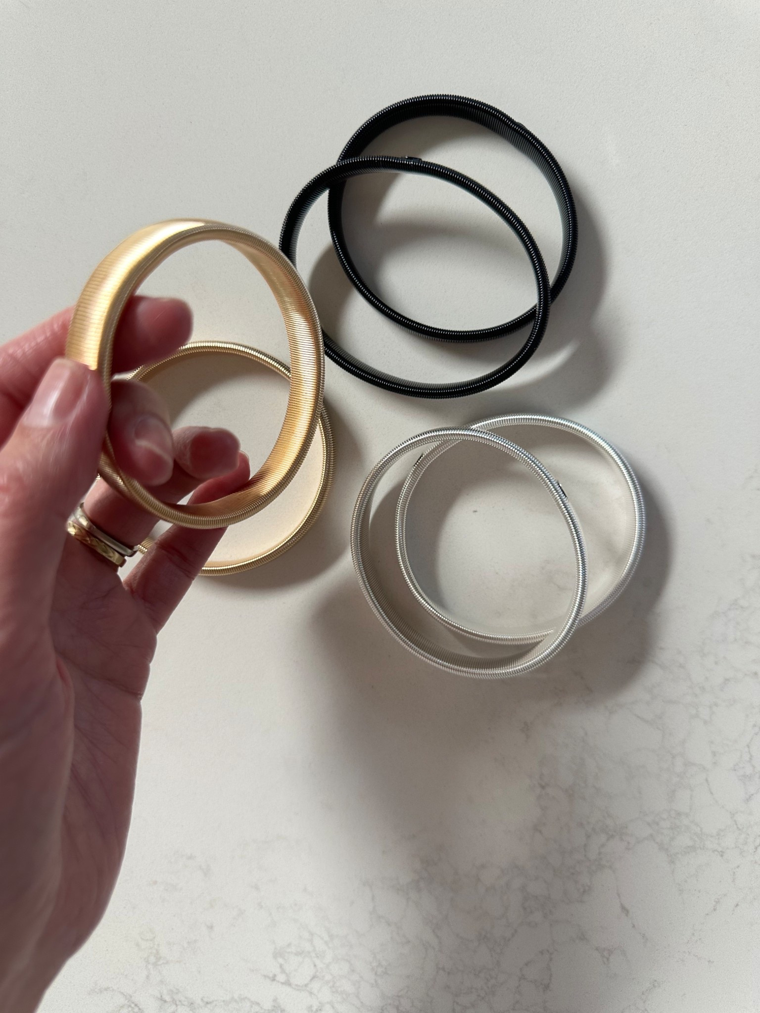 Amazon Sleeve Garters - these hold your blazer sleeves up! 
.
.
#amazon 