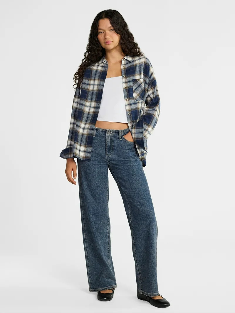 No Boundaries Slouchy Flannel Shirt with Side Pockets, Women's | Walmart (US)