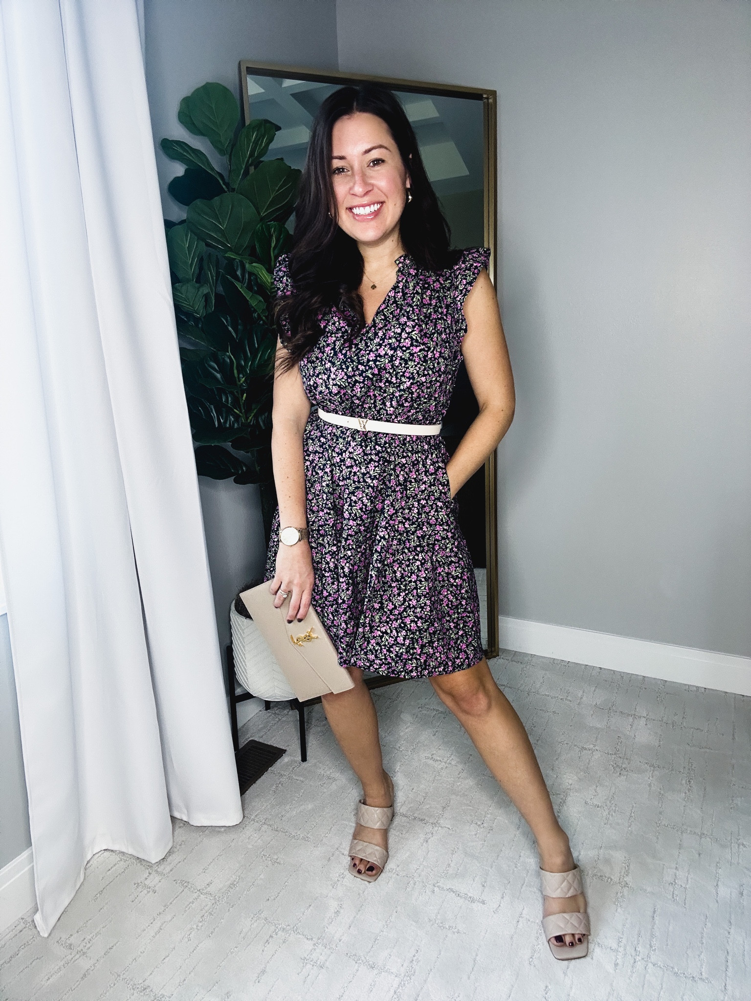 Light material and loose fit 🤍

Wearing my TTS Small(4/6) for a loose fit!

#LTKwedding #LTKunder50 #LTKunder100