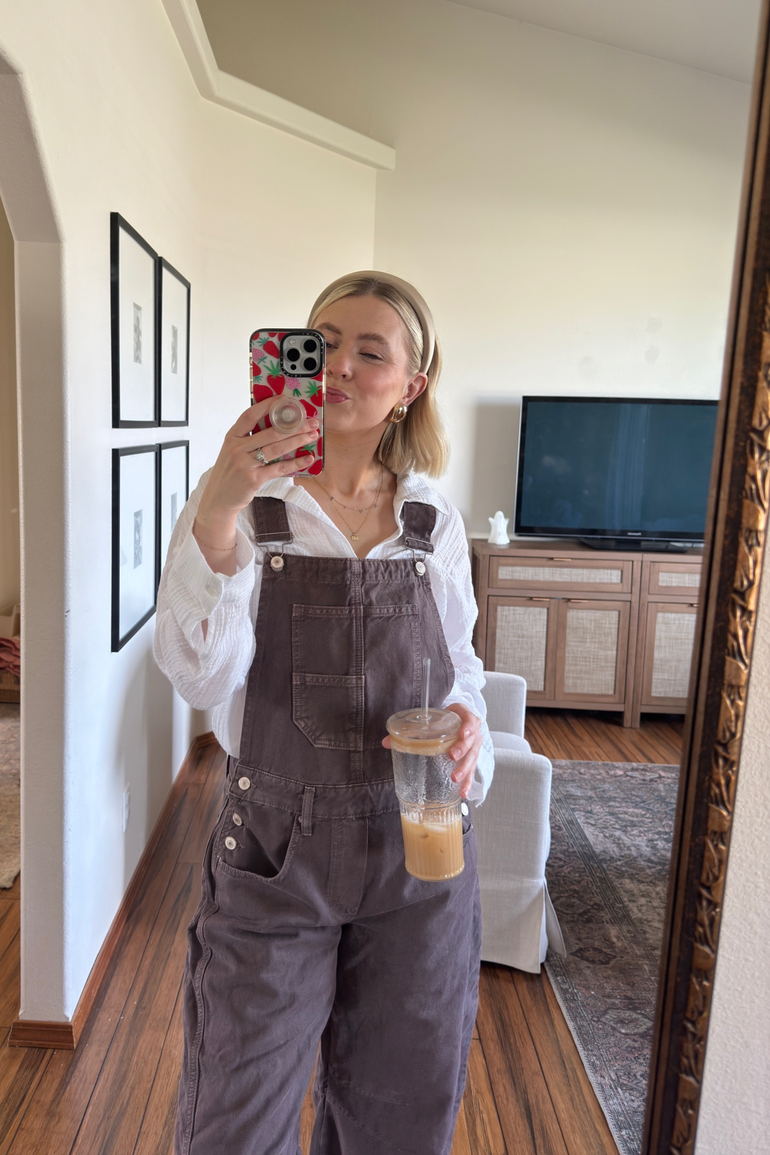 Love this Amazon phone case!! Soo affordable. Wearing an XS in overalls 

#LTKFindsUnder50 #LTKSeasonal #LTKSaleAlert