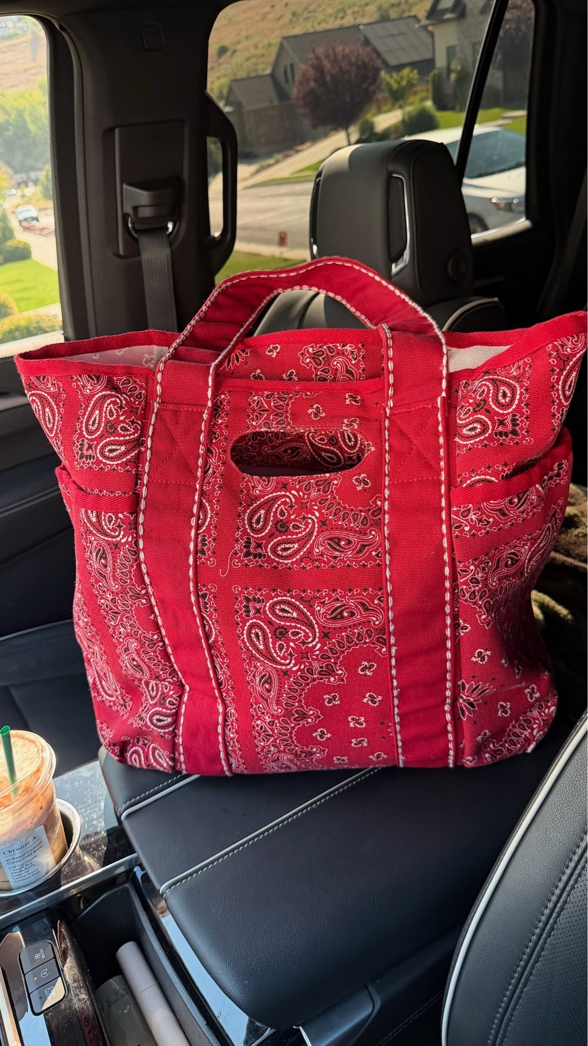 My red bandana bag has been sold out & just restocked!! High sell out risk! Under $30 and perfect for Fourth of July 🇺🇸

Walmart bag, summer bag, red bag, bandana bag, mom bag, travel bag

#LTKSeasonal #LTKmomlife #LTKTravel