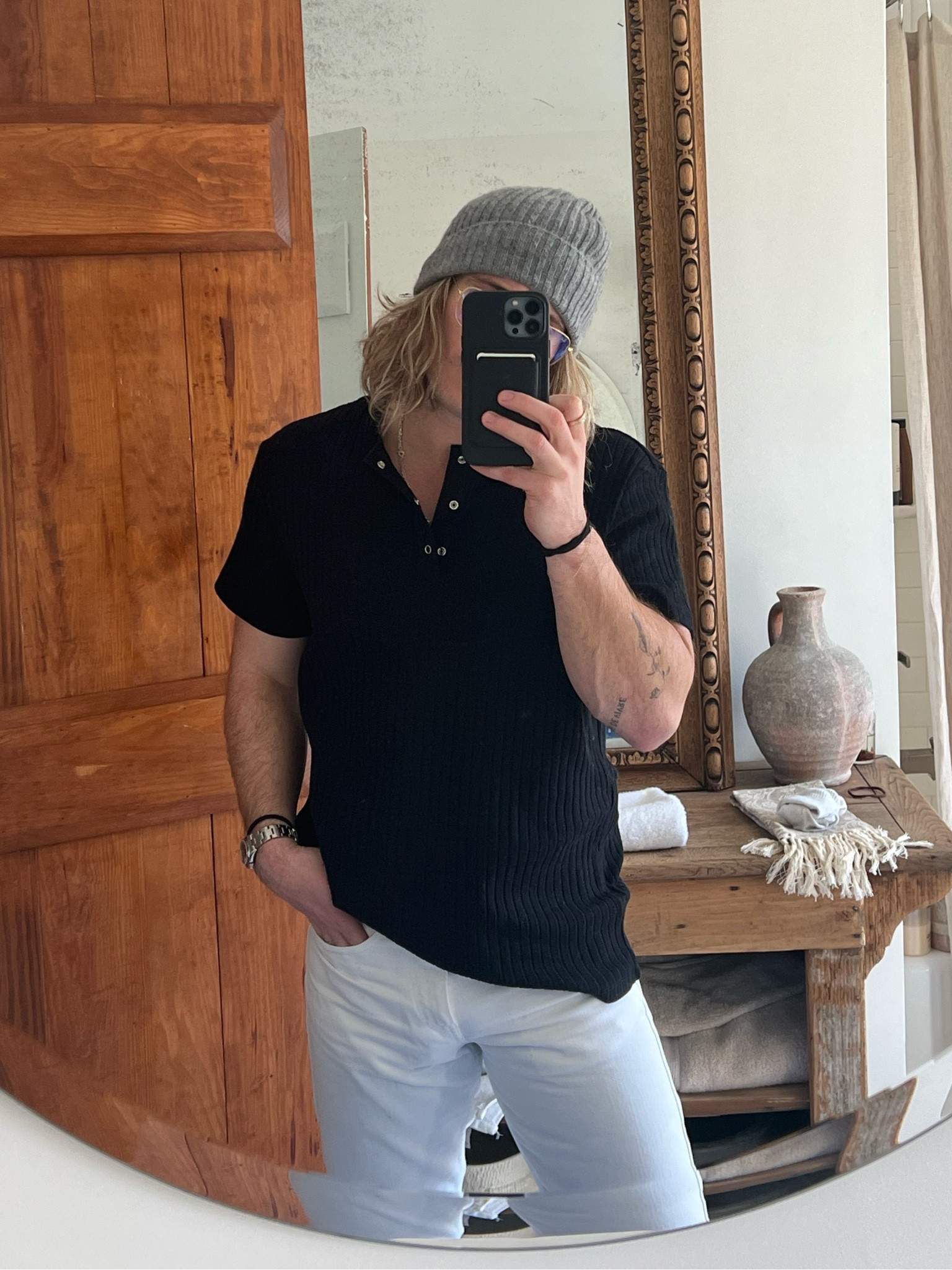 High and low. Designer mixed with Amazon finds. 

#LTKfit #LTKFind #LTKmens