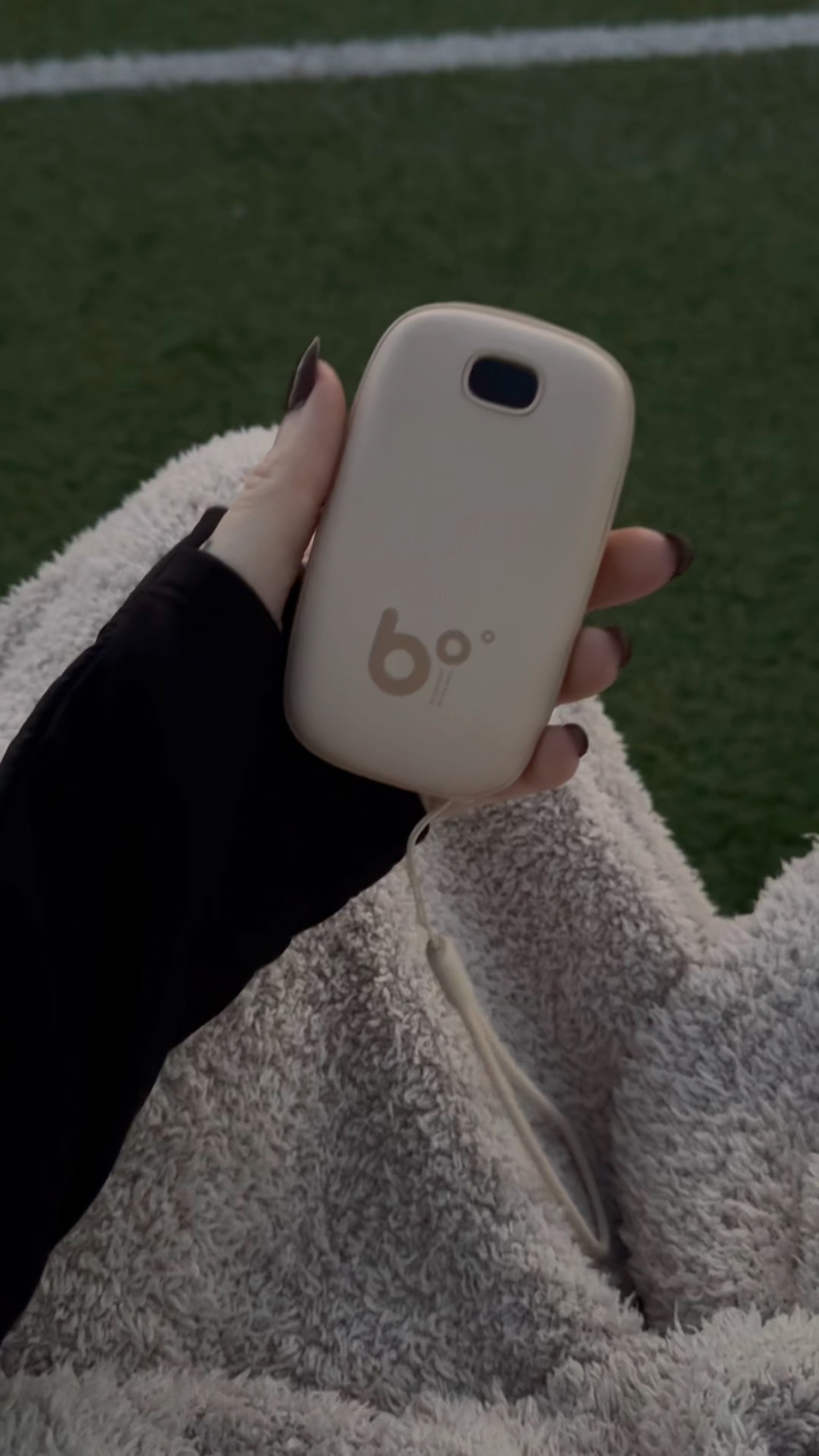 This Amazon fine is perfect for sports parents and soccer moms, and anyone who does outdoor winter sports. It is a rechargeable handwarmers that also doubles as a battery power bank for your phone.