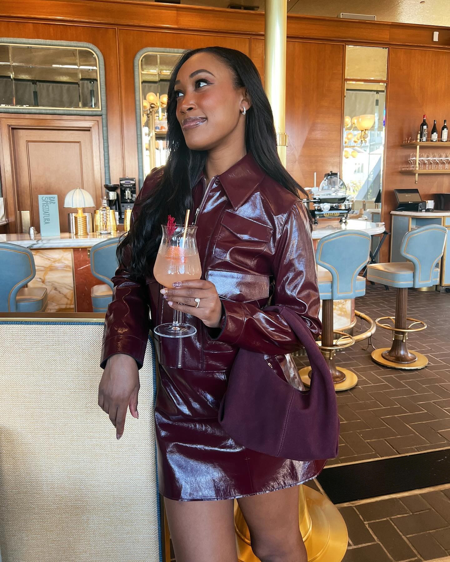 H O L I D A Y  L O O K S 🎄🥂 

Burgundy season 🍷



#LTKSaleAlert #LTKHoliday #LTKootd