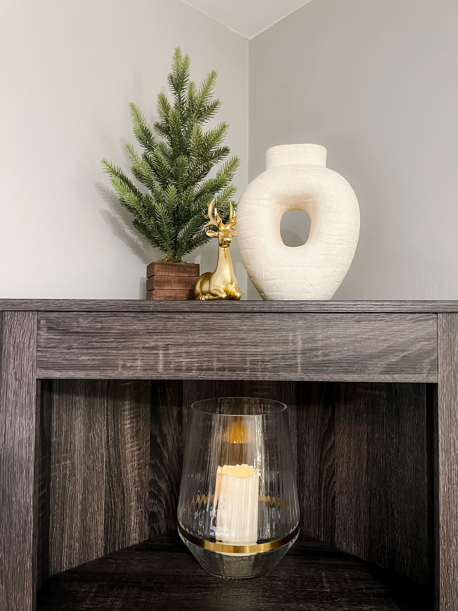 Christmas bar corner styling 

Christmas shelf styling, Christmas decor, Christmas bar, Christmas cocktails, gold trees, festive drinkware, whiskey glasses, ribbed cocktail glasses, candle holder 

#LTKSeasonal #LTKHoliday #LTKhome